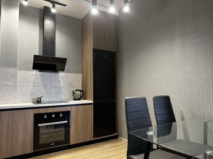 ПЕРВАЯ АРЕНДА 2-квартира 90м2 ЖК Аквамарин 16 Фонтана 2-эт ГЕНЕРАТОР - фото 1