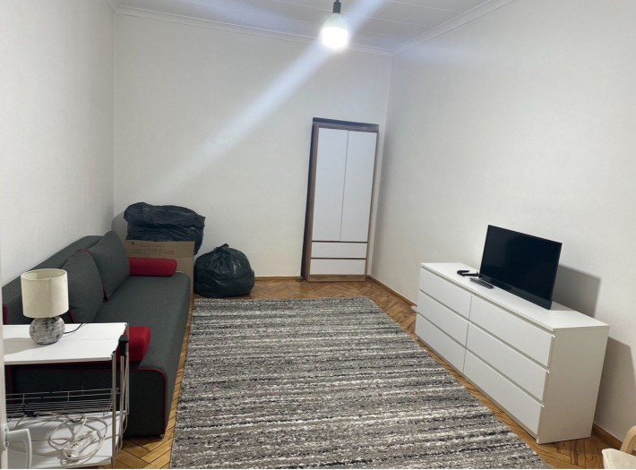 Оренда квартири в центрі. З ремонтом. ТЦ "Форум" - фото 1