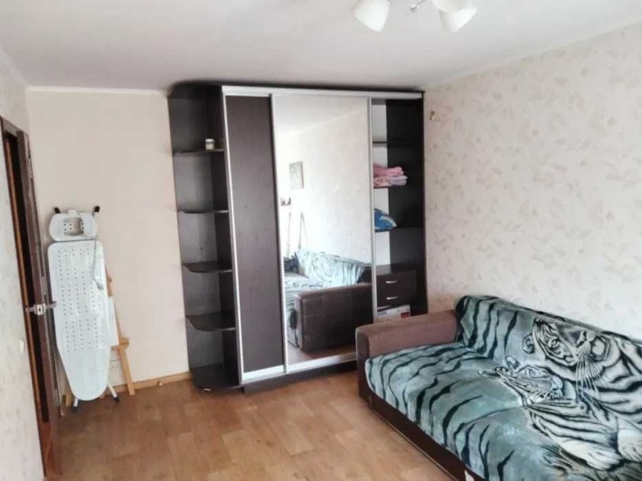 Двухкомнатная кв. 23 Августа метро 1 минута (Павлово Поле) - фото 1