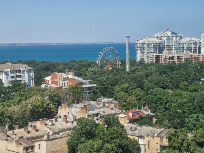Центр Сдам трехкомнатную квартиру   возле парка Шевченка Ланжерон - фото 1