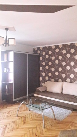 Сдам свою 1кв ( 3хв - м 23 серпня ) в чудовом ремонті. Студійна - фото 1