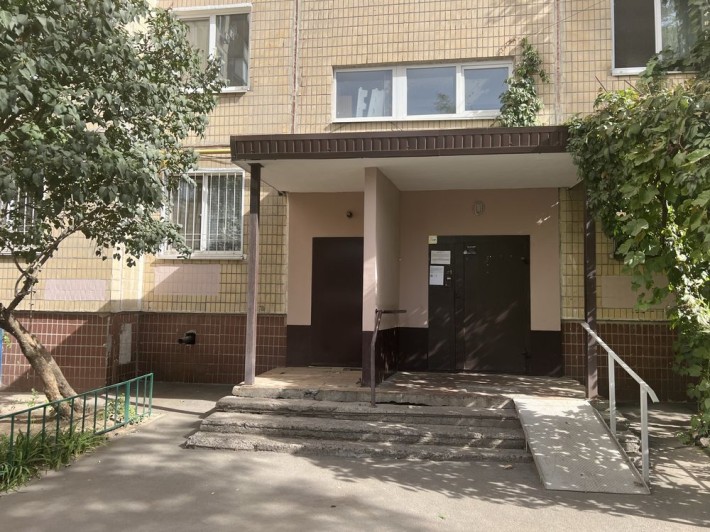 Сдам квартиру на Янтарной 42 - фото 1
