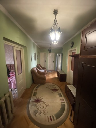 Здається 3-ох кімнатна квартира м. Тячів - фото 1