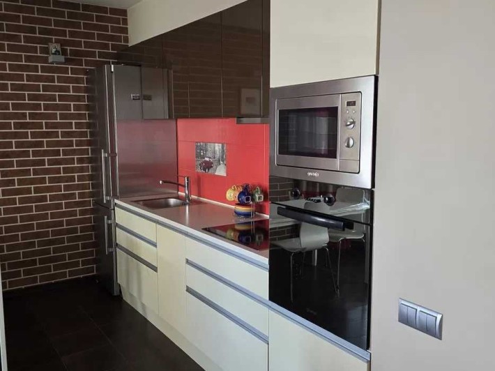Оренда великої 1 к. Квартири 54м2 Чабани. Моноліт. - фото 1