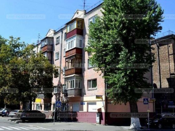 Продаж 2-к квартири вул. Хорива 33 Київ