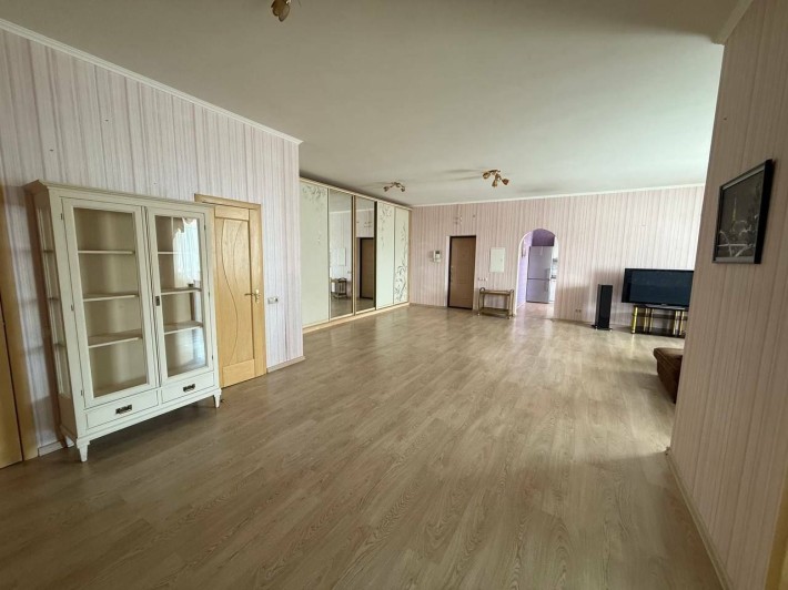 Продаж 2-кімнатної квартири по вул.Коновальця Евгенія (Щорса), 32г - фото 1