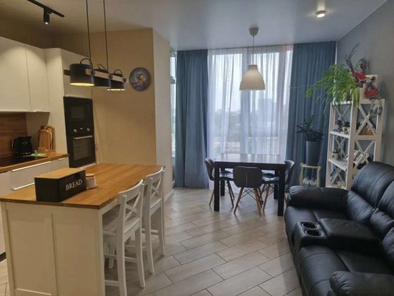 Продаж 2-к квартири вул. Каховська 62а Київ