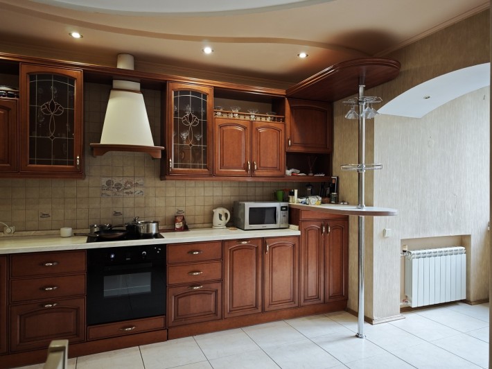 Продаж 3-кімнатної квартири по вул.Михайла Котельникова, 37А. - фото 1