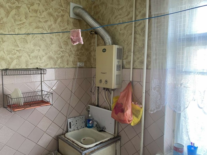 Продам 3-х комнатну квартиру біля центрального ринку - фото 1