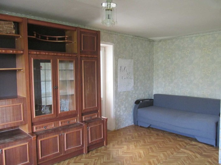 Продам 1 кімнатну квартиру 2/9 по вул. 6 Грудня ( район Тинди ) - фото 1
