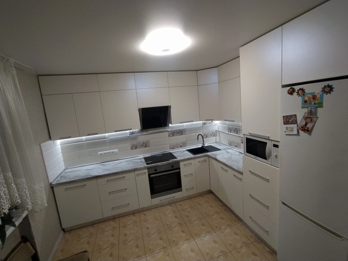 Продам 3х ком квартиру в Белгороде -Днестровском - фото 1