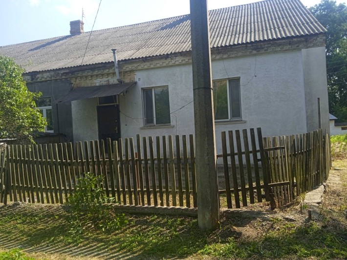 Продам 2 х комнатну квартиру - фото 1