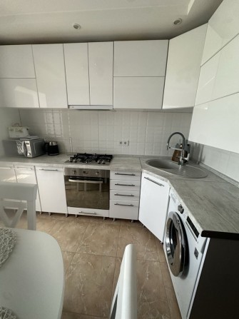 Продам 3-ком кв ул Солнечная - фото 1