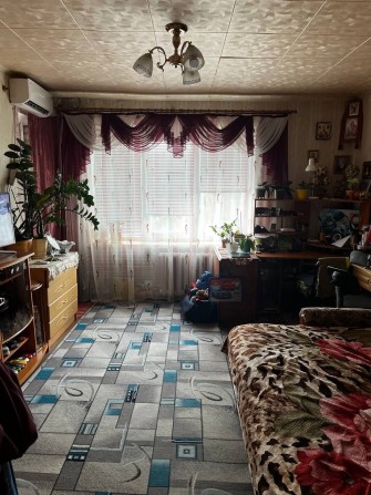Подам 2 кімнатну квартиру - фото 1