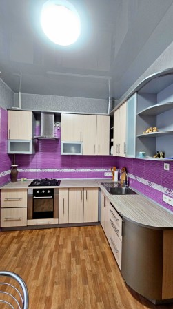 ПРОДАМ 1 комнатную квартиру с Ремонтом - фото 1