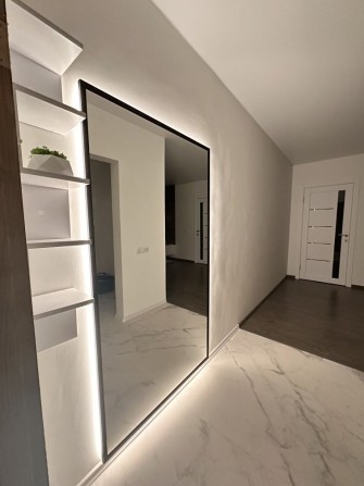 Продам 3 ком,АГО,5 м/р,ост.ЗИЛ, евроремонт,72м.кв своя,рядом лес. - фото 1