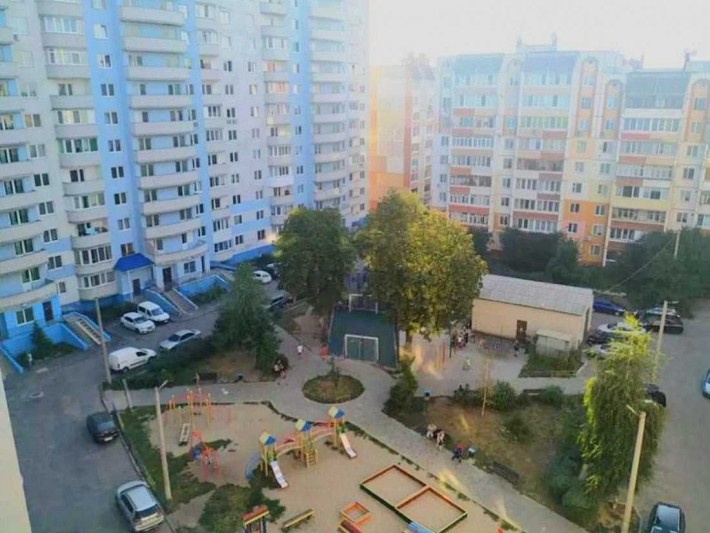Без комісії, 1к квартира 54м², після будівельників, більше 3х років - фото 1