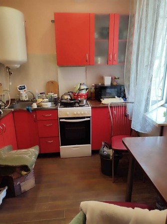 Продам 2-х  комнатную в центре/р-н Дружбы - фото 1
