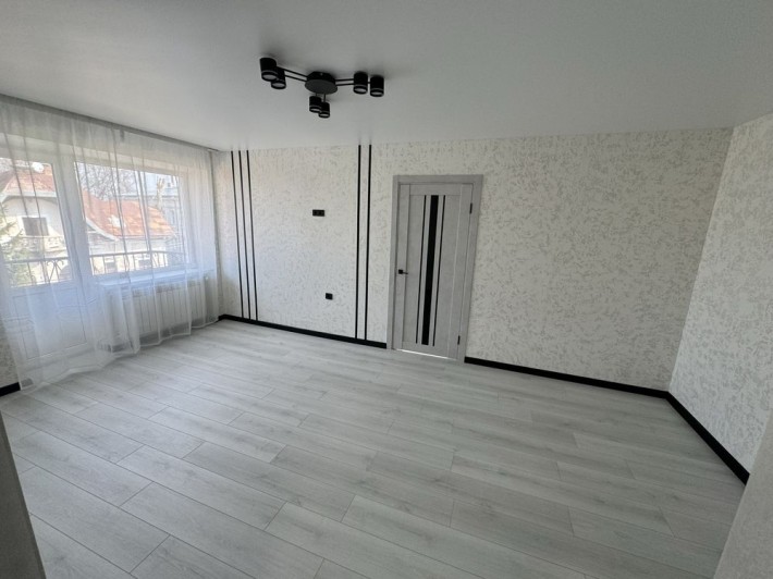 Продам 2кімнатну квартиру в центрі Івана Франка у м.Дрогобич - фото 1