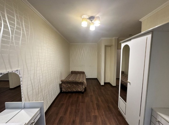 Продам 1-комнатную квартиру с мебелью .Б. - фото 1