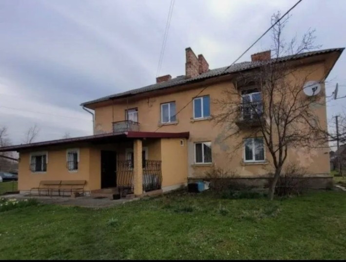 Продаж 3-х кімнатної квартири (р-н 8 школи) - фото 1