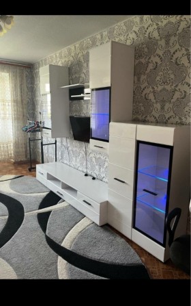Продам 2х ком на Юбилейном, рядом с вокзалом - фото 1