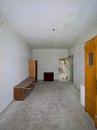 2 кімн. квартира, 41 кв.м, 2/4, вул. Колеусівська - фото 1