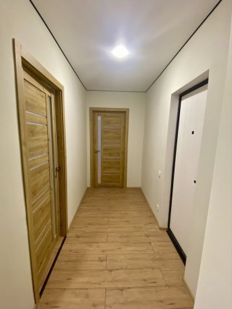 Продам 2-комнатную в центре Левого берега - фото 1