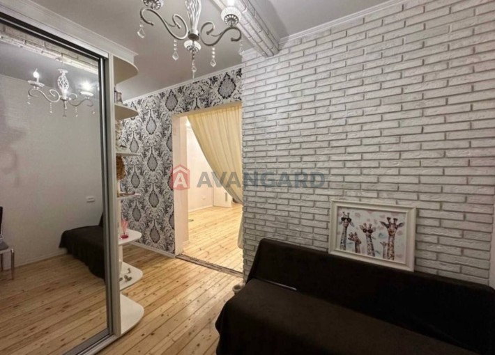 Продається 3-кімнатна квартира в самому серці міста - фото 1