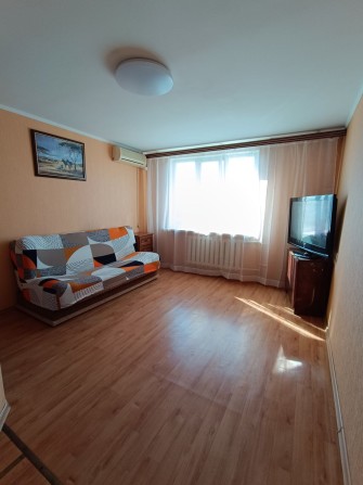 Продам власну 3-кімнатну квартиру (район 1-ої школи) - фото 1