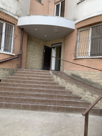 Продам квартиру в Черноморске - фото 1