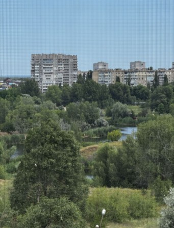 Продам 3ком.квартиру Левый берег. Микрорайон 9 ОСББ. С видом на  лес! - фото 1