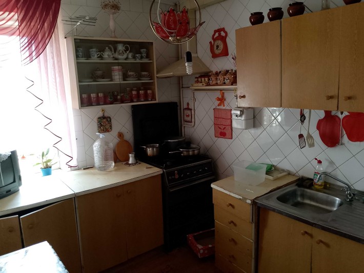Продається 2 кімнатна квартира м -н Жовтневе не кутова - фото 1