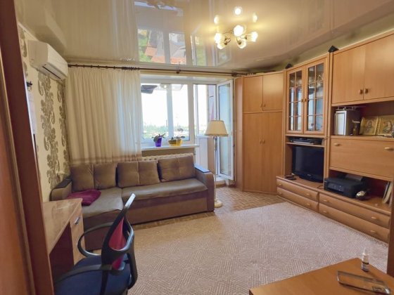 Продаю видовую 1к с ремонтом в кирпичном доме Черноморск