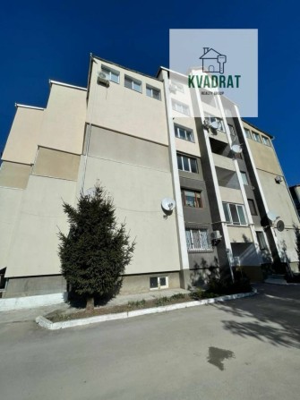 Продам простору 3-кімнатну квартиру.район Смірнова - фото 1