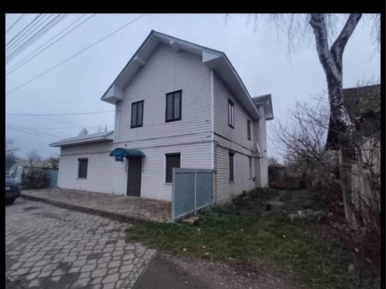 Терміново! Продам 3 кімнатну квартиру в півособняку Коломыя