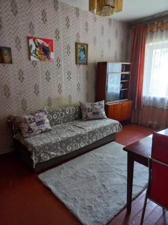 Продається 2 кімнатна квартира в центрі міста. - фото 1