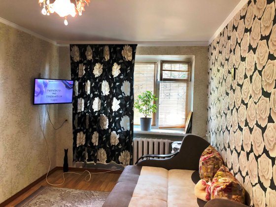 Продам 1 к. квартиру,в центрі міста,2-й пров.пр.Миру,буд.4 Конотоп