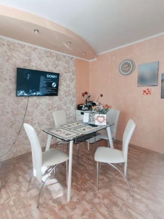 Продаю  3к квартиру в центрі міста, 2й поверх - фото 1