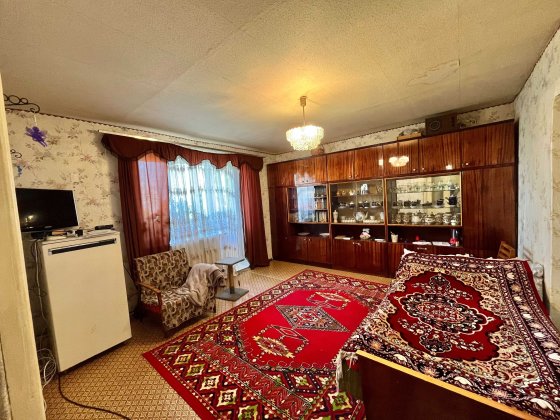 Продам 3 к. квартиру,р-н " 7-вітрів",вул.Клубна,99 Конотоп