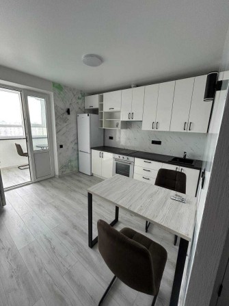 ПРОДАЖ 2к квартири 50м2 Доківська 10. м. ТРЦ Лавіна - фото 1