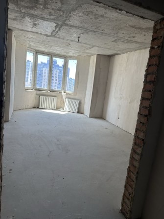 Продам 2к квартиру 83м2  Академгородок ЖК Атлант - фото 1