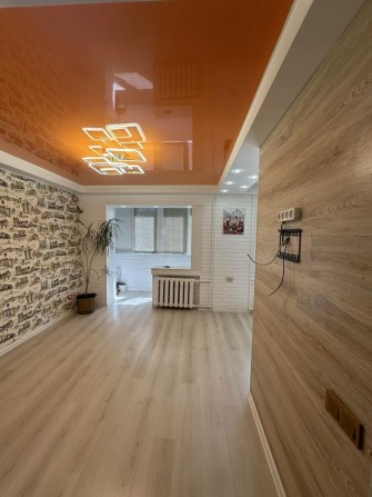 Продам Квартиру возле рынка - фото 1