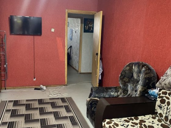 Продам 3-х кім.кв на 3-м районі напроти Сільпо Лозова