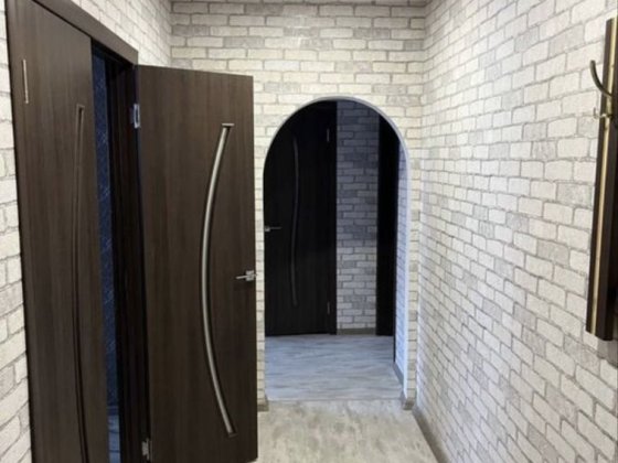 Продам 2 кімнатну квартиру Лозова