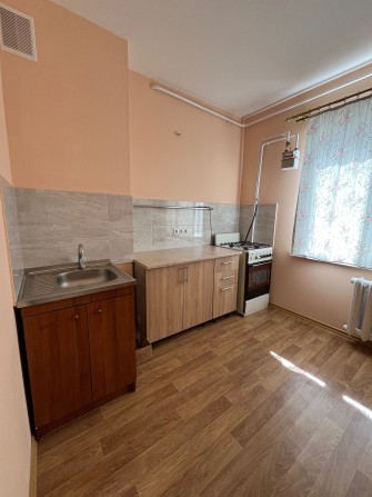 Продаж 1 - кімнатної квартири - фото 1