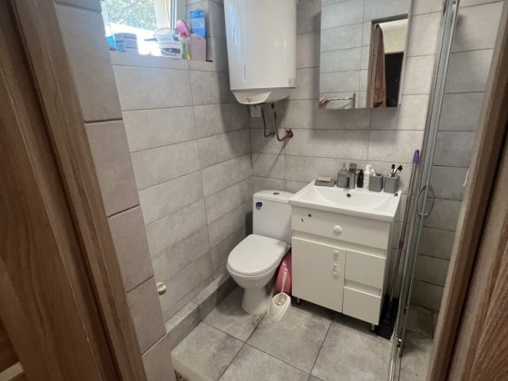 Продам 2-х кімнатну квартиру в будинку жеківського типу Лубны