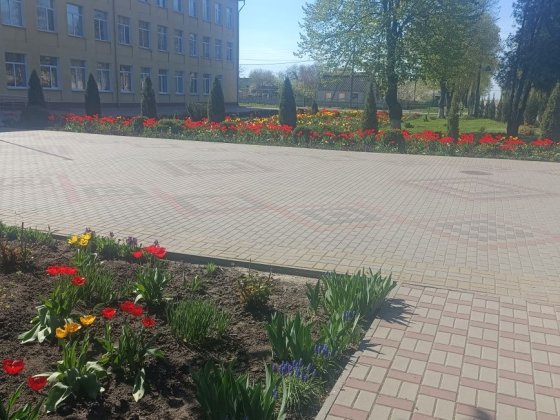 Обмін квартири на дім Лозовая