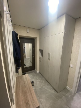 Продам 3-х кімнатну квартиру - фото 1