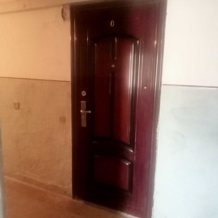 Продаеться квартира, кімната в гуртожитку - фото 1